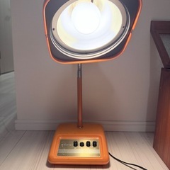 ヴィンテージ照明ランプの画像