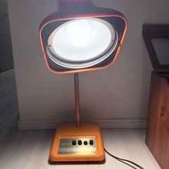 ヴィンテージ照明ランプの画像