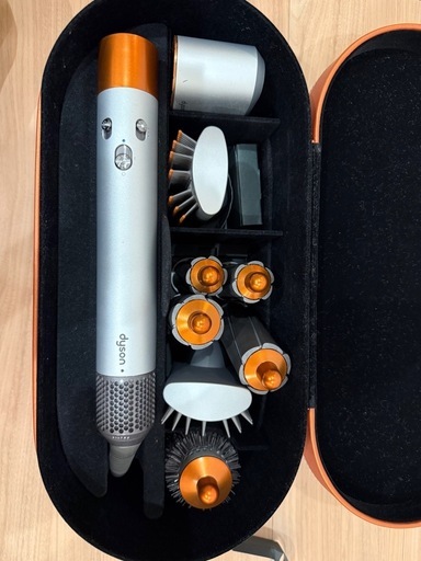 エアラップスタイラー　海外製　中古品　ダイソン エアラップ、ヘアドライヤー ダイソンエアラップドライヤー (さっぴー) 橋本の美容家電《ヘアケア