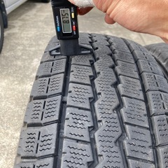 デュトロ 205/75R16 2本 スタッドレス バリ山 WINTER MAXX LT03 2Tトラック ダンプ 205 75 16 キャンター エルフの画像