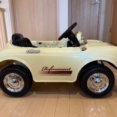 充電式ラジコンカーの画像