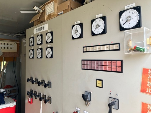 発電機盤、配電盤