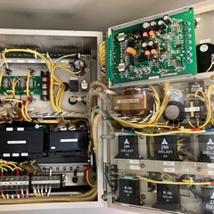 発電機盤、配電盤の画像