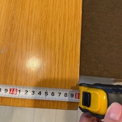 引き出し付きダイニングテーブルの画像