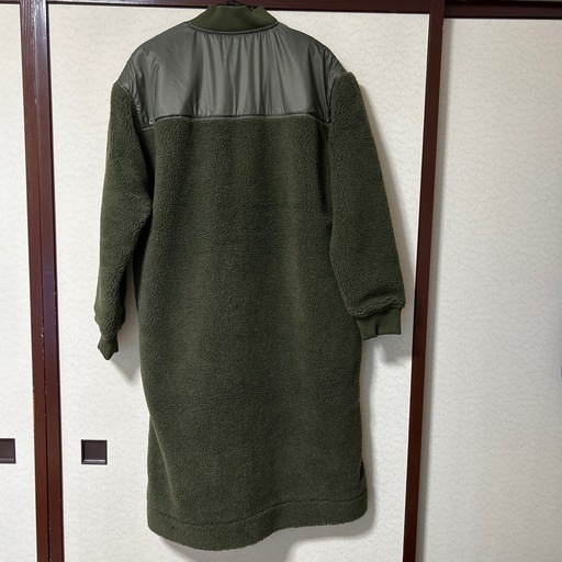 新品　
TARAS BOULBA レディース コート カーキ Lサイズ 