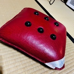 【あげます】珍しい　クッション【タダ】の画像