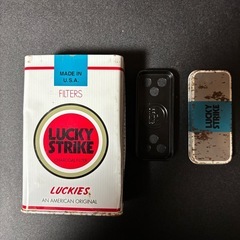 ラッキーストライク　ビンテージ箱　灰皿の画像