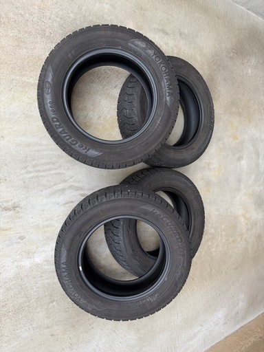 ヨコハマ スタッドレス215/65R16 『100209』サル様専用ページ ヨコハマ