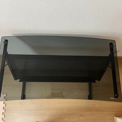 パソコンデスク(天板：強化ガラス、フレーム：金属)の画像