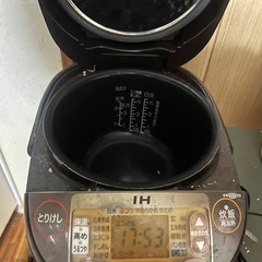 炊飯器、ポット、台セットの画像