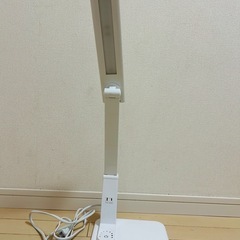 デスクライトの画像