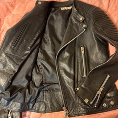 VANQUISH⭐︎レザージャケットの画像