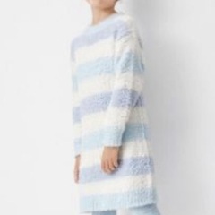 部屋着　パーカー　ワンピース　150センチ　S　ふわふわ　GUの画像