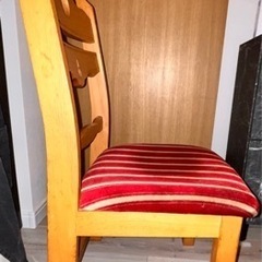 ウッド　チェアの画像