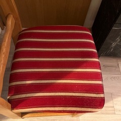 ウッド　チェアの画像