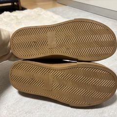 新品✨スニーカー秋冬24cmの画像