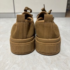 新品✨スニーカー秋冬24cmの画像