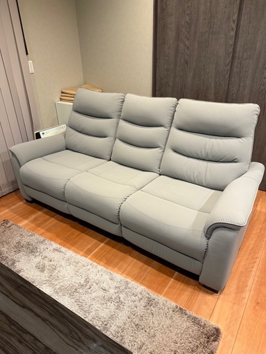 ☆ニトリ電動リクライニングソファ☆