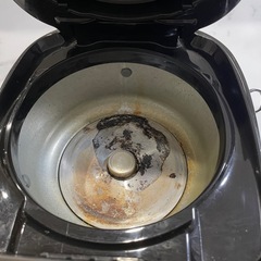 炊飯器（3合炊き）の画像