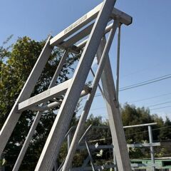 園芸用　アルミ三脚　240㎝　8尺　中古　引き取り：田川郡香春町の画像