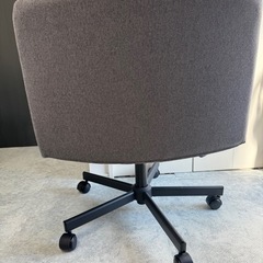 あぐらをかけるイス 2個の画像