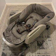 【Combi ネムリラ AUTO SWING BEDi】 オートスウィング ハイローチェア（説明書・テーブル・幌付き）の画像