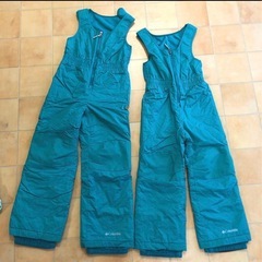 美品✨お揃いColumbia スキーウェア 上下セット XSS/XS &ニット帽の画像