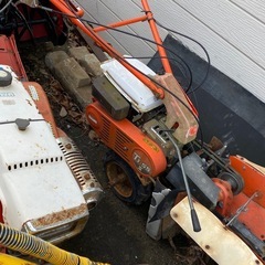 トラクターの画像