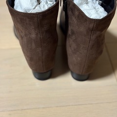 【新品未使用】ショートブーツ24〜25相当の画像
