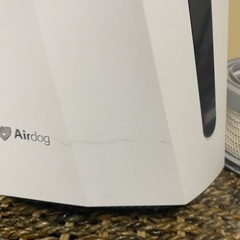 Airdog 空気清浄機 ホワイト 本体とフィルター付きの画像