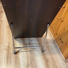 雑誌ラックの画像