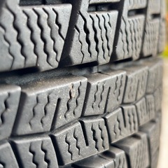 スタッドレスタイヤ　ホイール　17インチの画像