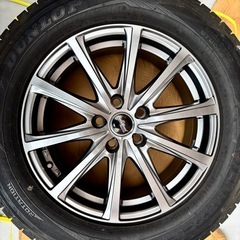 スタッドレスタイヤ　ホイール　17インチの画像