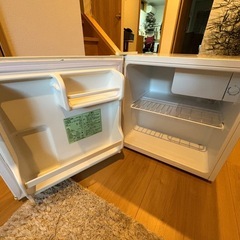 小型冷蔵庫の画像