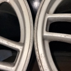 33GT-R純正ホイールの画像