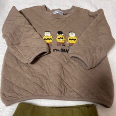 90センチ　トレーナー　ズボンの画像