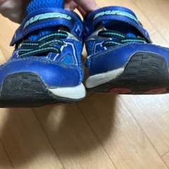 【瞬足】17cm スニーカーの画像