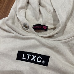 ラブトキ　トレーナーの画像