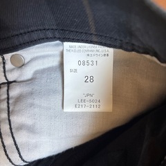 Lee クロップドパンツ　28インチの画像