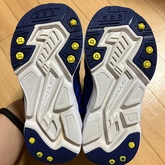 【瞬足】16.5cm スニーカーの画像