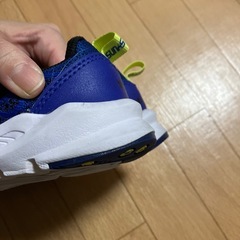 【瞬足】16.5cm スニーカーの画像