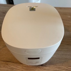 炊飯器　4合の画像