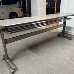 会議用テーブル　オフィス家具　限定3台→残り1台　いかがでしょうか！　UCHIDA オフィスデスク　の画像