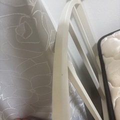 ベッドフレームの画像