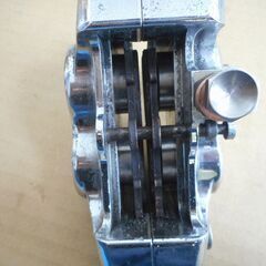 動作確認済 ベルリンガー Ｆブレーキキャリパー4POT(マスター付)　メッキ　マジェスティ250C　83mmピッチ　USED　マジェ(4HC)，マジェ125(子マジェ)，マグザム，SDR，SRX，XJR等にもの画像