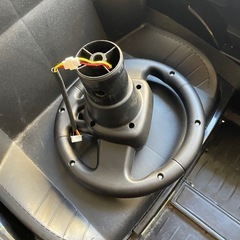 子供用の電動自動車の画像