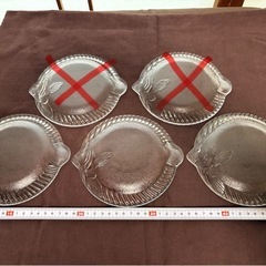 ガラス製魚型　中皿　3枚まとめの画像