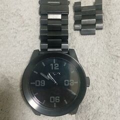 NIXON[TAKECHARGE]腕時計の画像