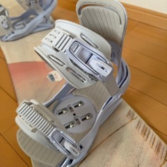 スノボ 板・ビンディングセットの画像