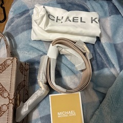 マイケルコースショルダーバッグの画像